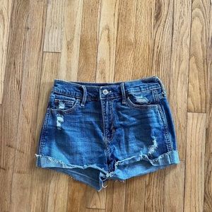 Hollister denim shorts size 3